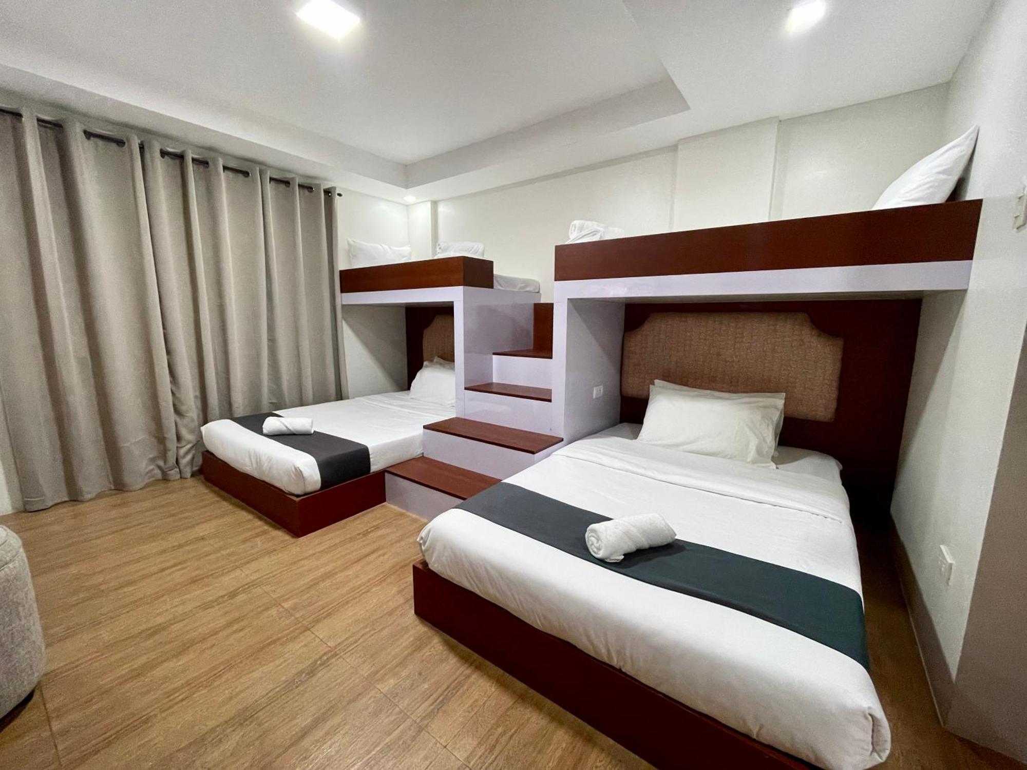 Staycation Hotel San Jose  Exterior foto